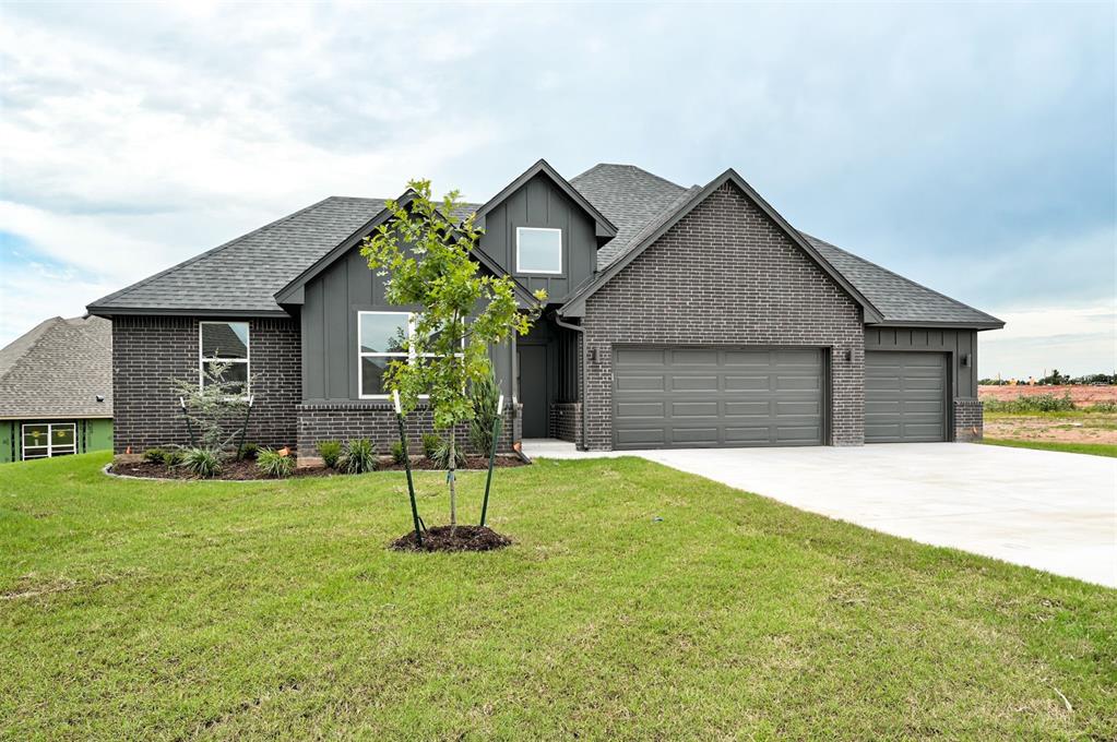 6016 Kinnick Drive Property Photo 1