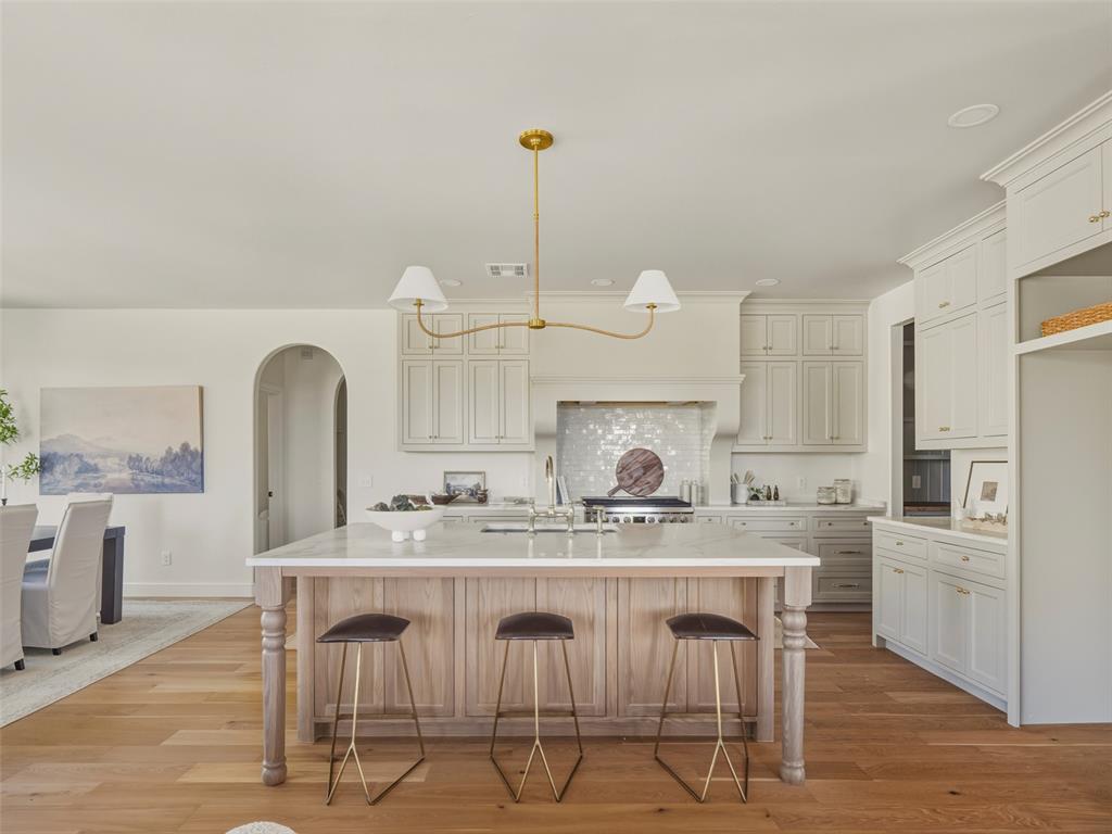 7117 Sunset Sail Avenue Property Photo 4