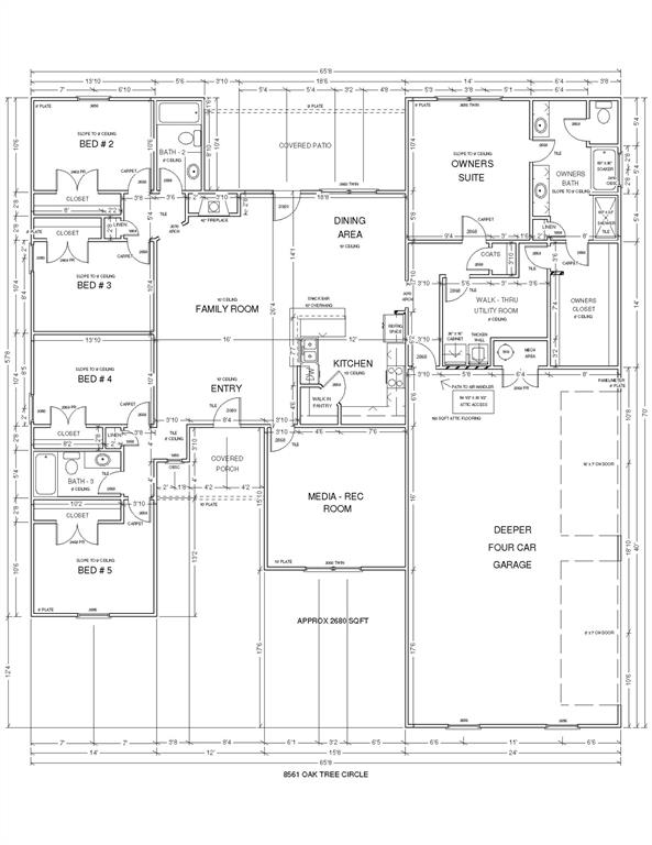 8561 Oak Tree Circle Property Photo 1