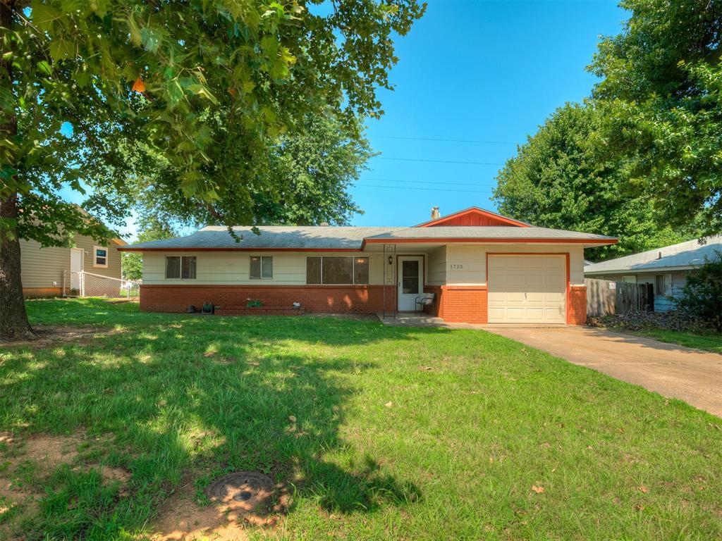 1725 Melody Drive Property Photo 1