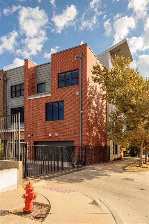 223 Ne 4th Street Property Photo 46