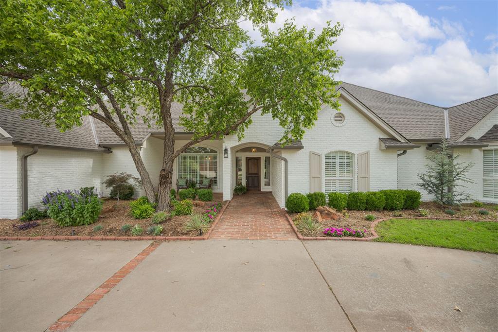 305 Carmel Valley Way Property Photo