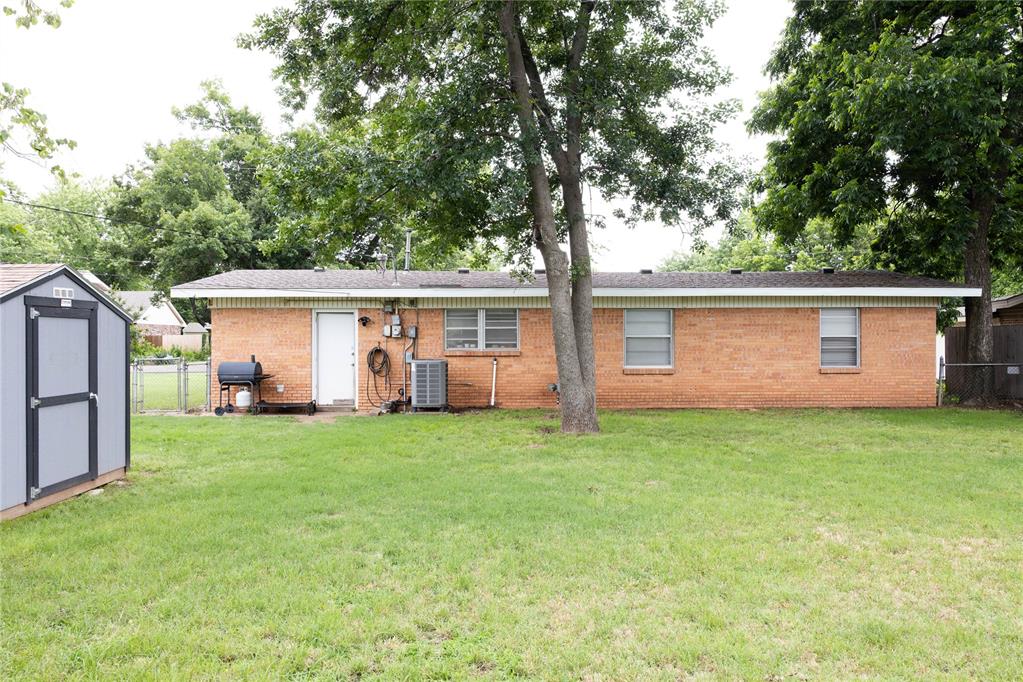 1702 W Boyd Street Property Photo