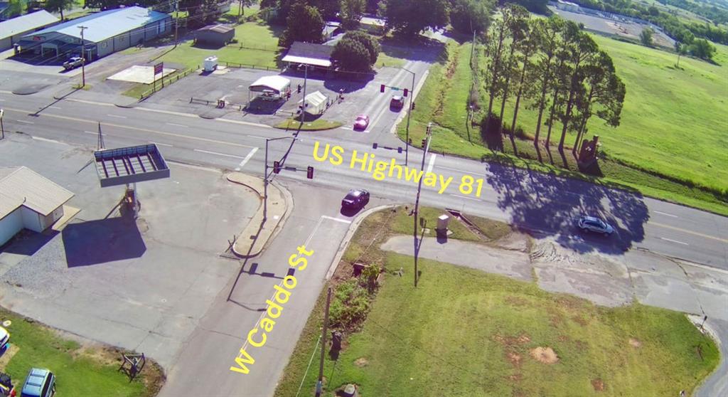 1007 S Broadway Street Property Photo 1