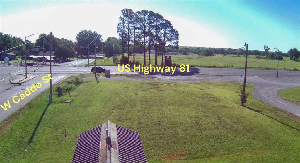 1007 S Broadway Street Property Photo 8