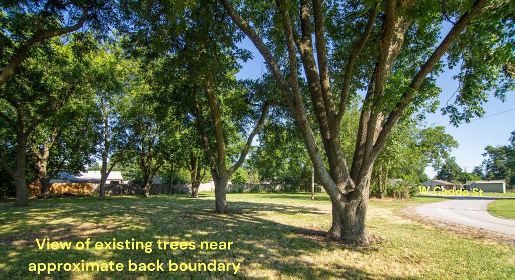 1007 S Broadway Street Property Photo 12