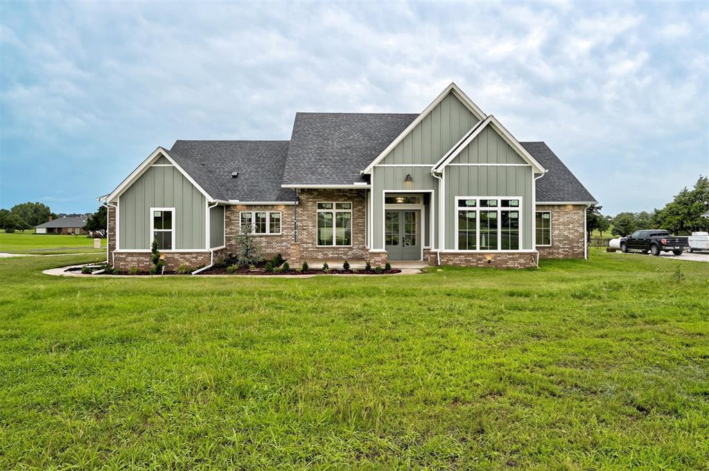 1801 Cedar Valley Manor Property Photo