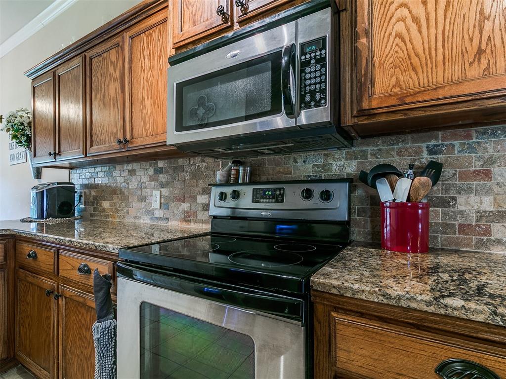 1205 Nw 190th Place Property Photo 13