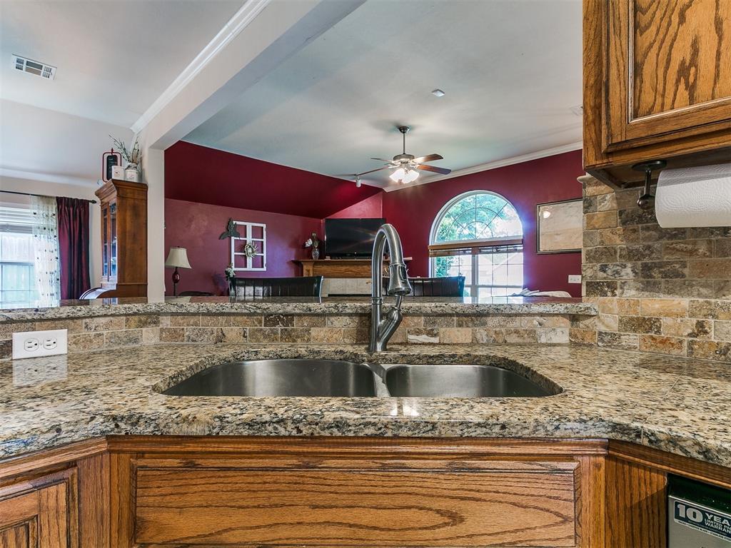 1205 Nw 190th Place Property Photo 14