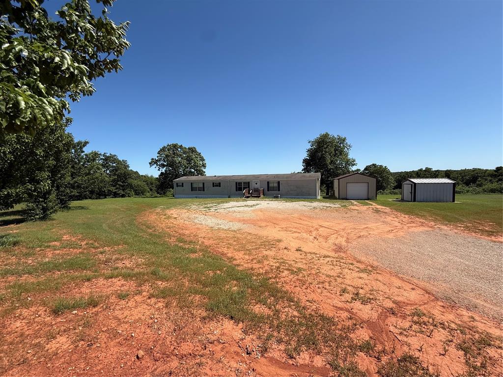 339133 E 870 Road Property Photo 1