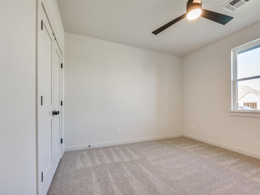 1136 Jozie Way Property Photo 22