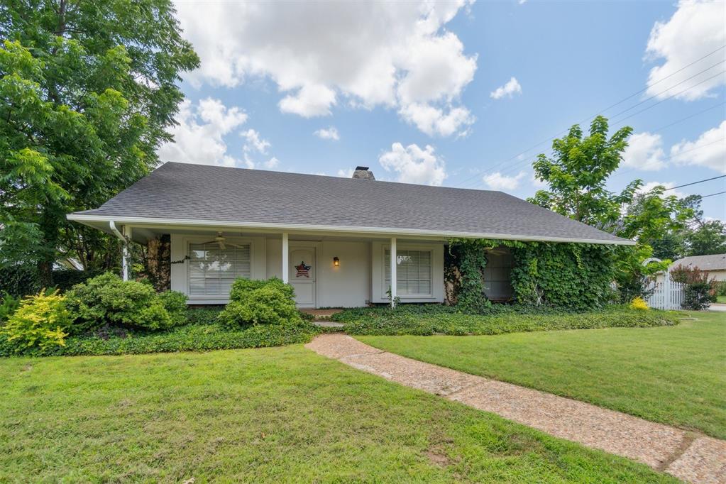 1744 Westbrooke Terrace Property Photo 1