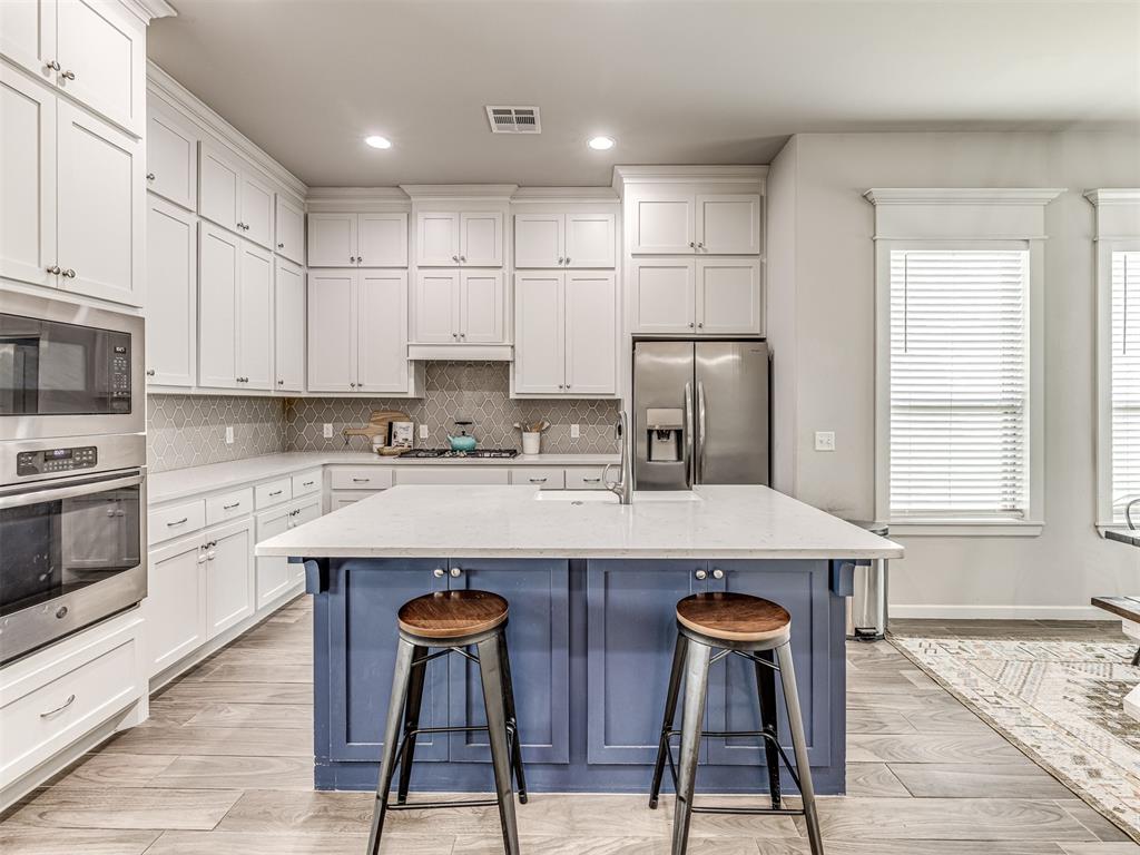 11104 Fairways Avenue Property Photo 13