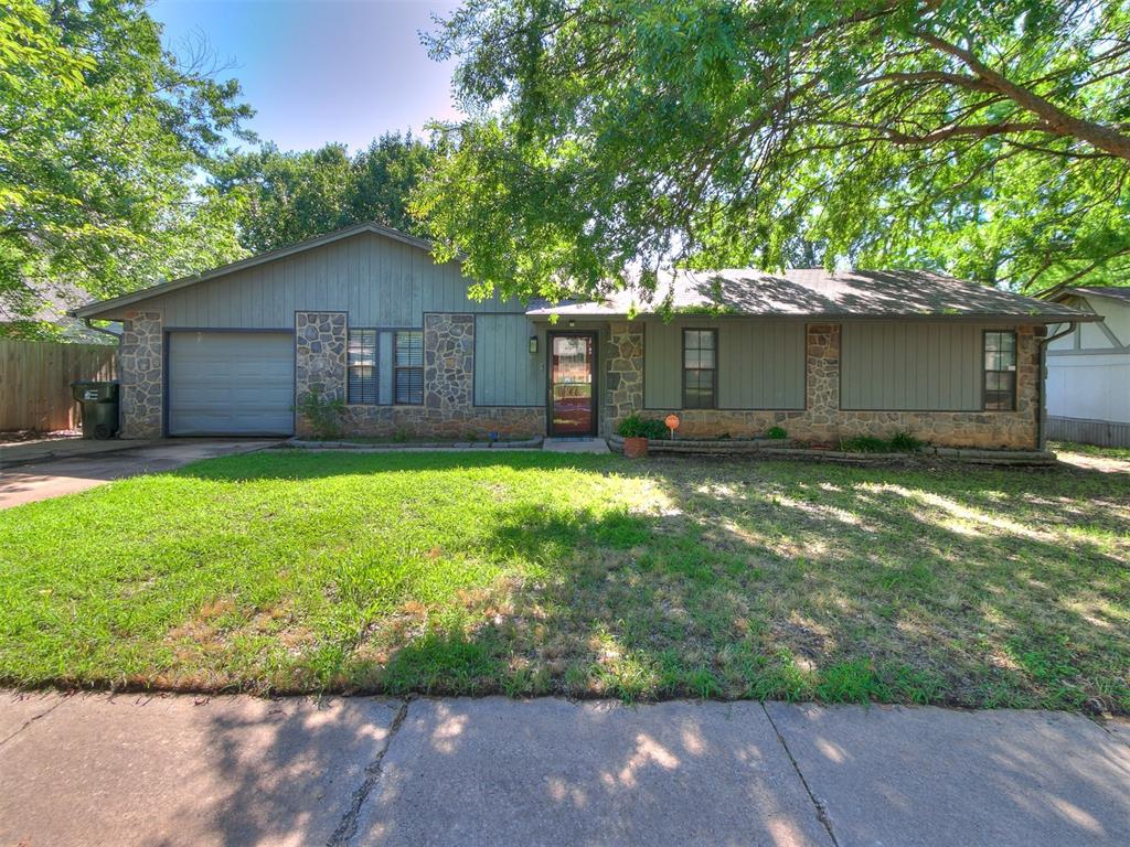 1916 Twin Tree Drive Property Photo