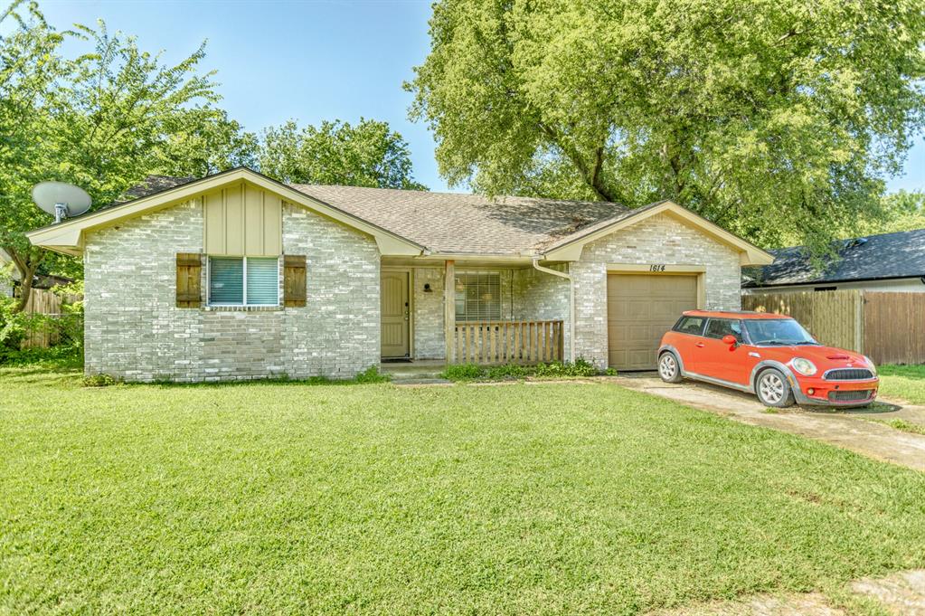 1614 Surrey Drive Property Photo