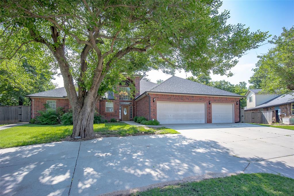 1176268 Property Photo