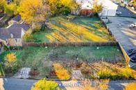 2321 N Barnes Avenue Property Photo 4