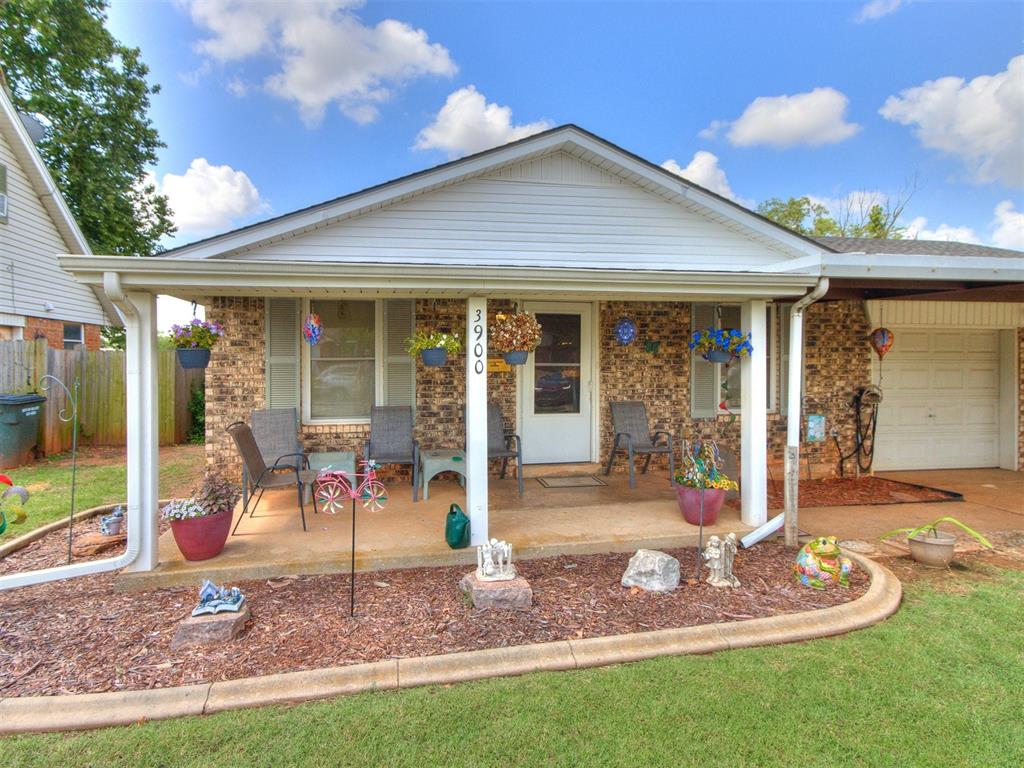 3900 Chetwood Drive Property Photo 1