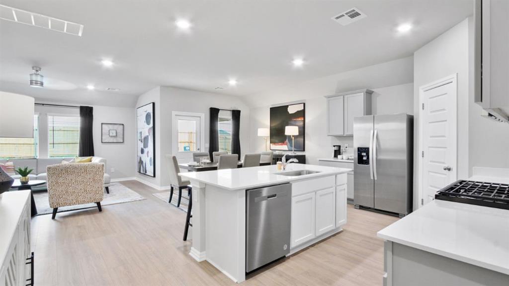 2824 Ember Drive Property Photo 5