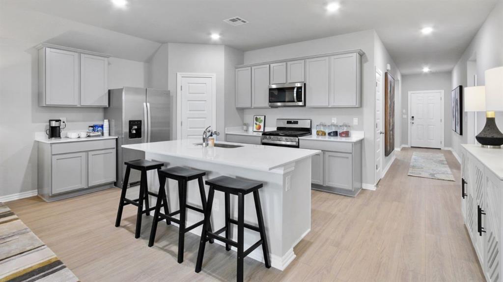 2824 Ember Drive Property Photo 6