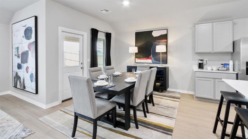 2824 Ember Drive Property Photo 12