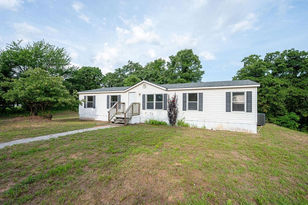 101769 S Woodland Drive Property Photo 1