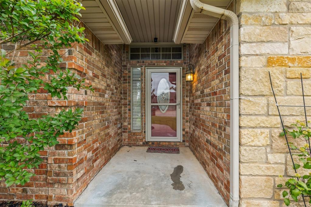 619 Sw 28th Street Property Photo 4