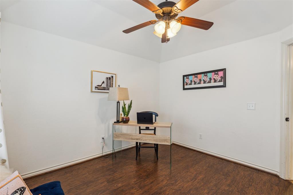 619 Sw 28th Street Property Photo 21