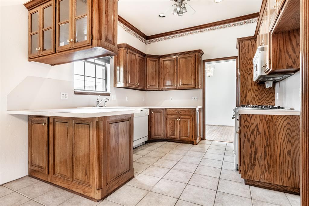 11129 Springhollow Court Property Photo 11