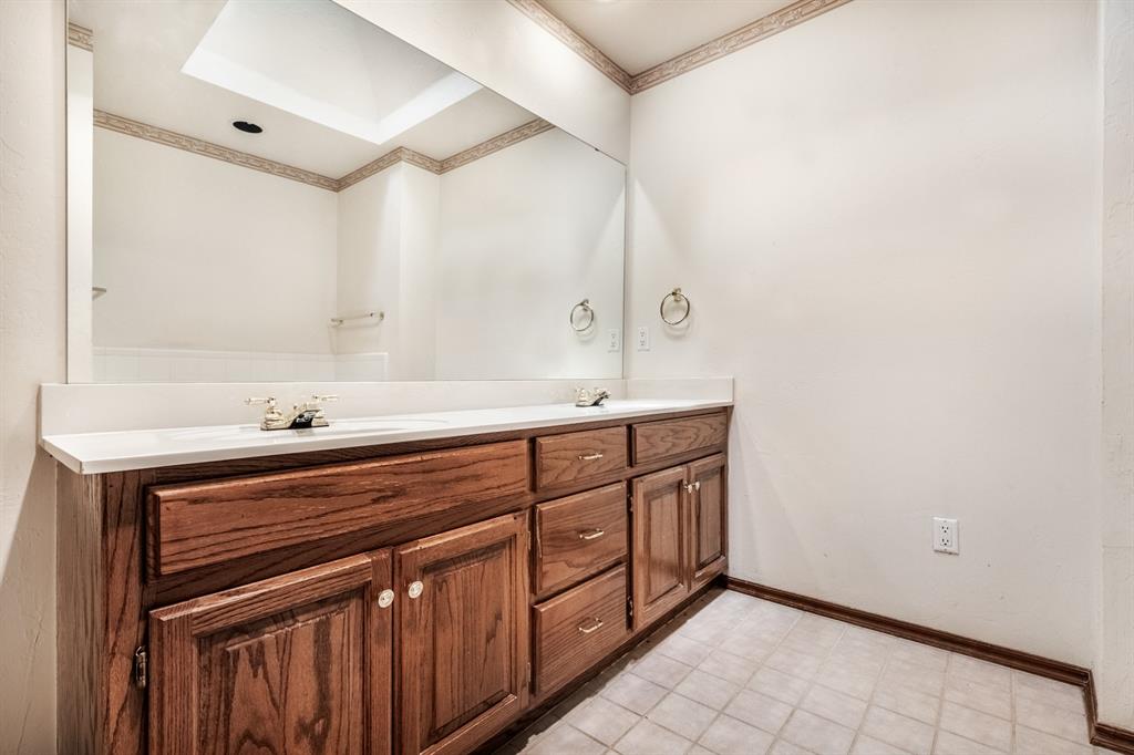 11129 Springhollow Court Property Photo 18