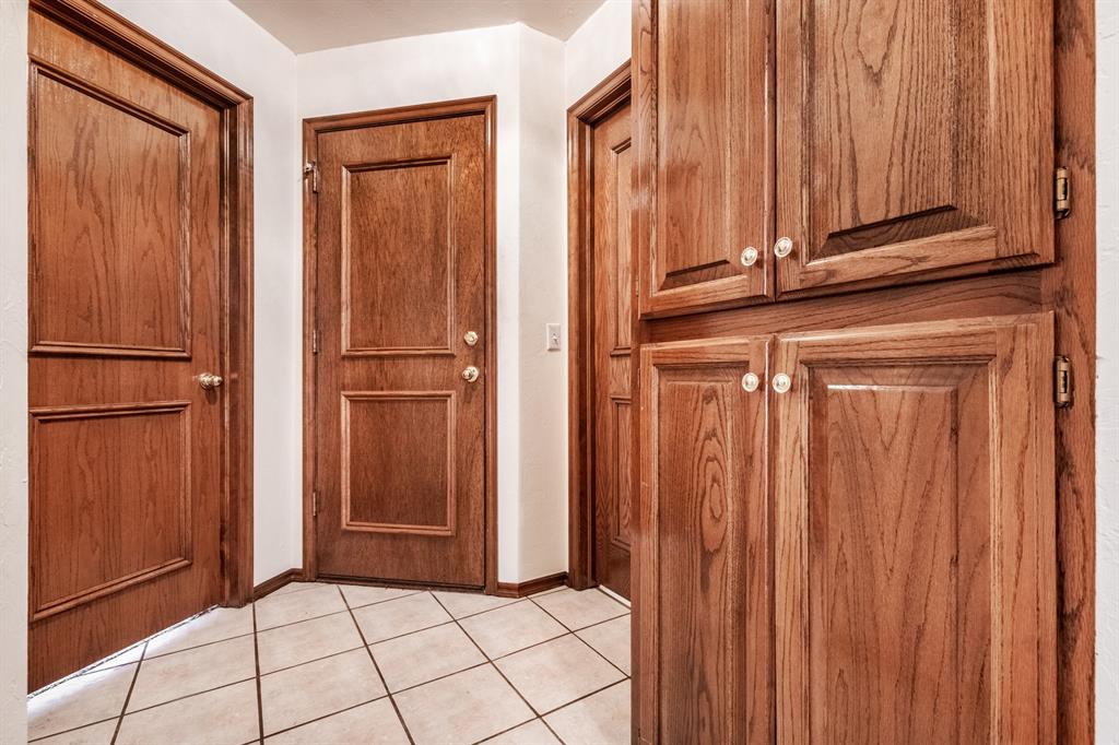 11129 Springhollow Court Property Photo 25