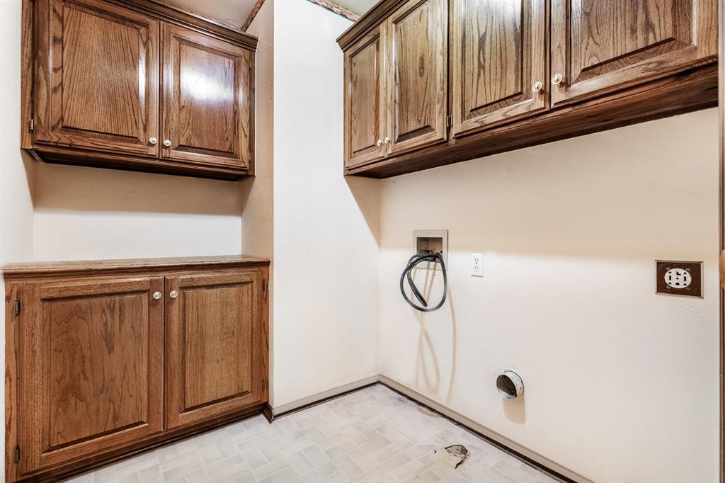 11129 Springhollow Court Property Photo 27