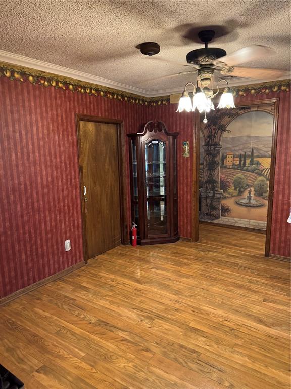 215 S 6th Street Property Photo 6