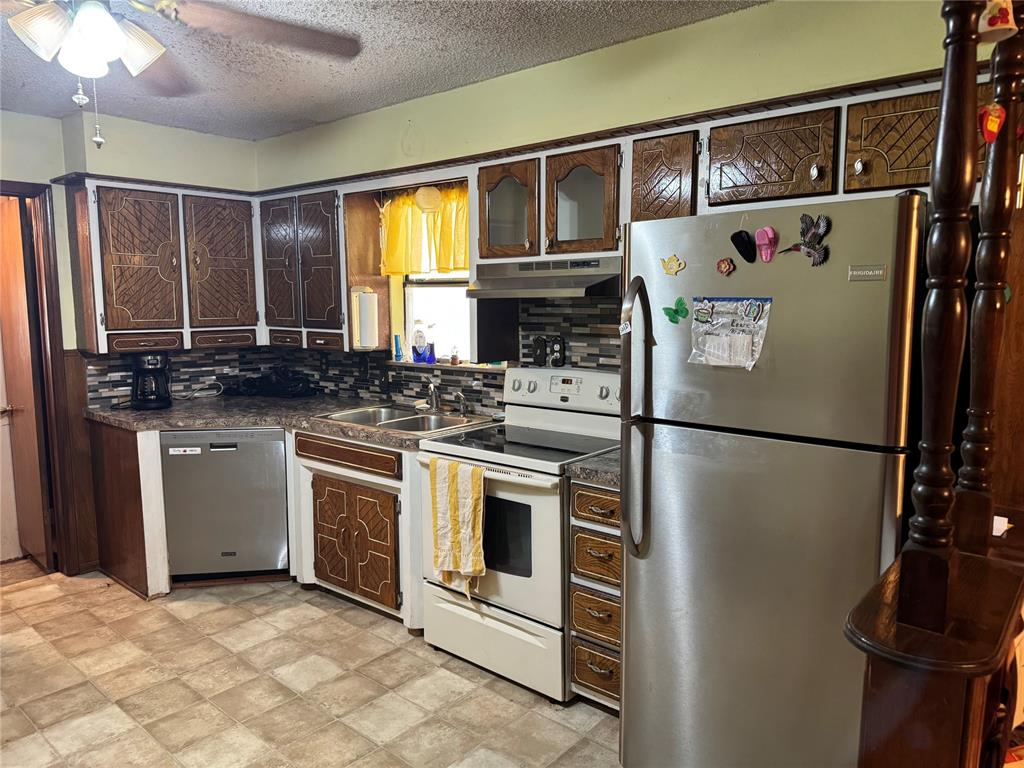 215 S 6th Street Property Photo 7