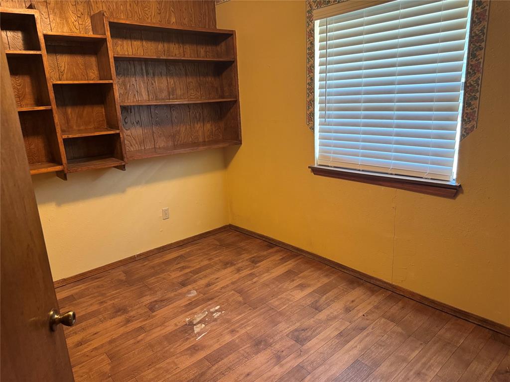 215 S 6th Street Property Photo 11