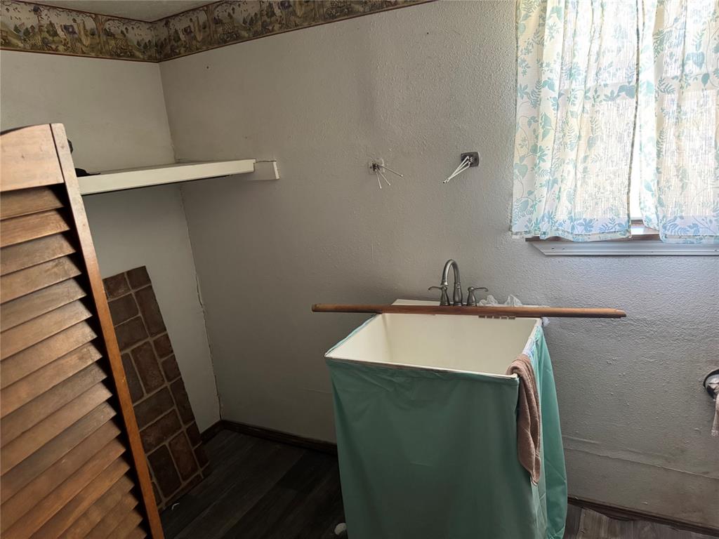 215 S 6th Street Property Photo 13