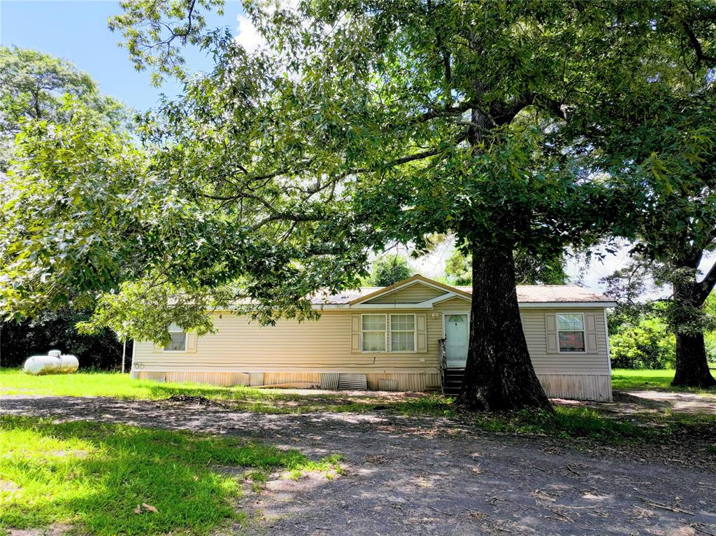 713 Plemmons Road Property Photo 1