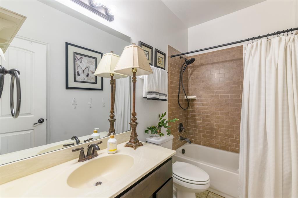 3101 Firewheel Road Property Photo 5
