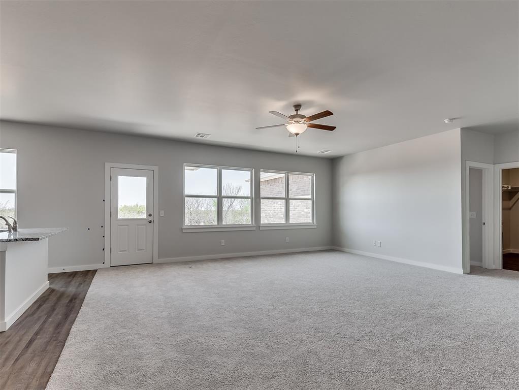 13172 Mannington Road Property Photo 6