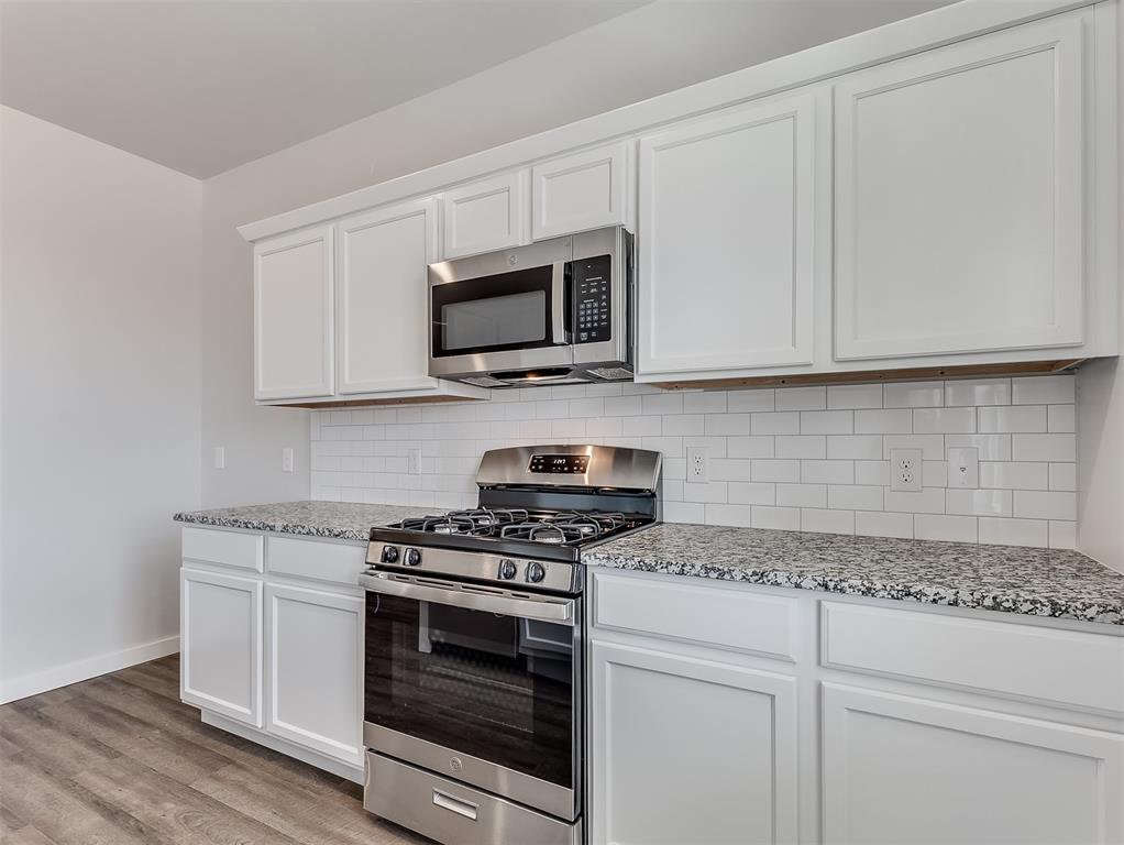 13172 Mannington Road Property Photo 12