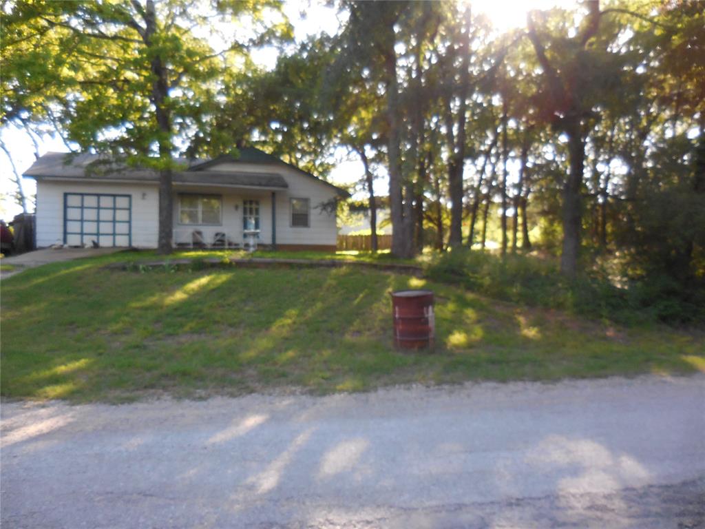 2540 Shalmar Road Property Photo 1