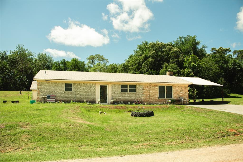 817 Park View Drive Property Photo 1