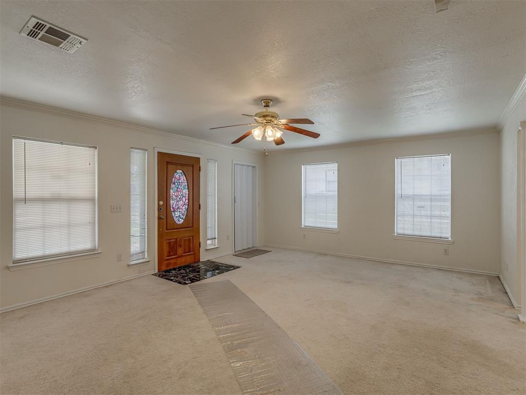3609 Nw 53rd Street Property Photo 4