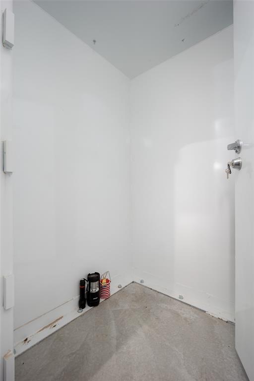 26975 N County Road 3170 Property Photo 17
