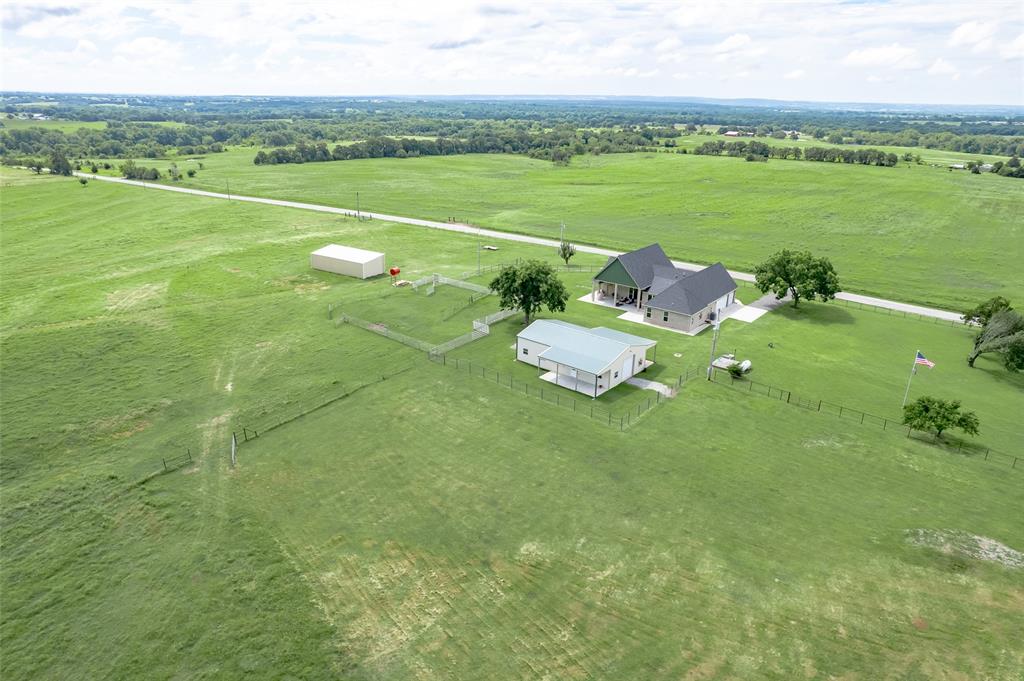 26975 N County Road 3170 Property Photo 36