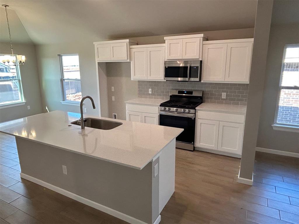 19621 Canning Road Property Photo 6