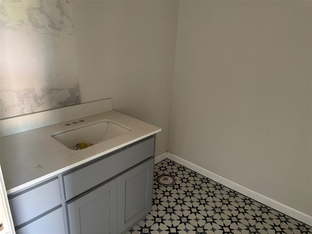2719 Turtle Way Property Photo 6