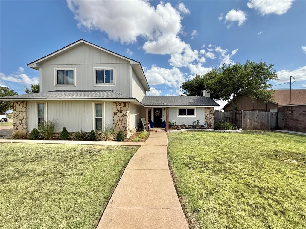 2312 Galaxy Drive Property Photo 1