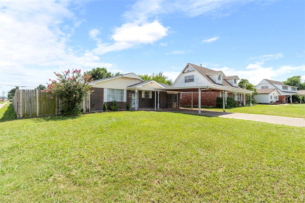 2900 SW 61st Street Property Photo 1