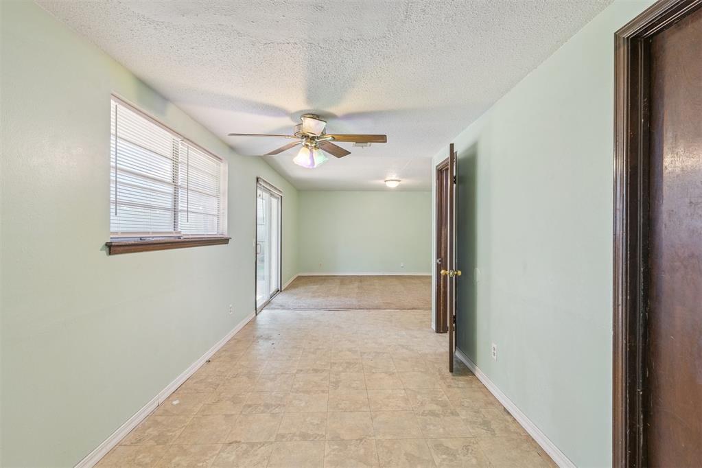 3513 Terry Way Property Photo 17
